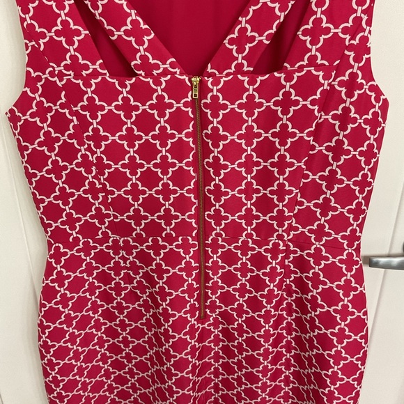 Tahari Dress Fully Lined - Picture 6 of 6